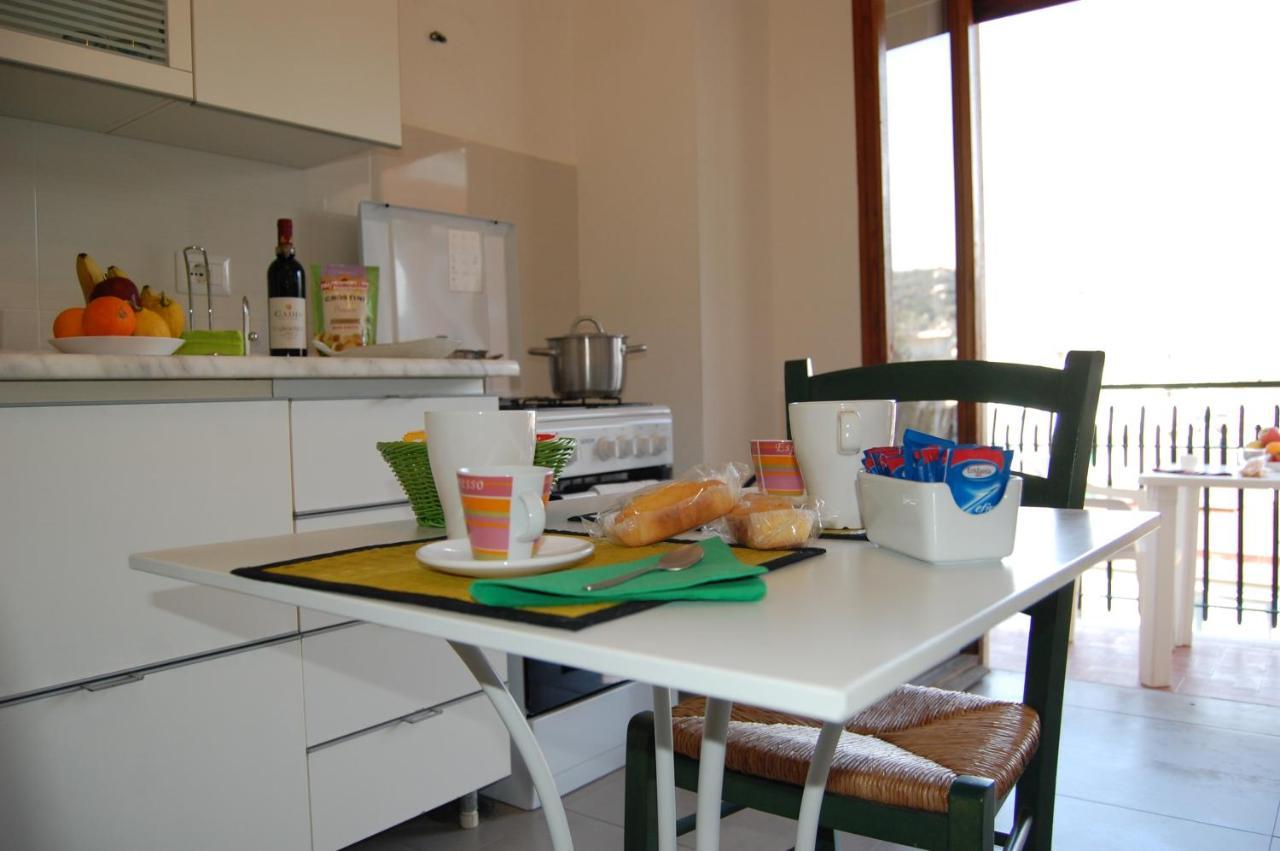 La Reginella Apartment Sorrento Bagian luar foto