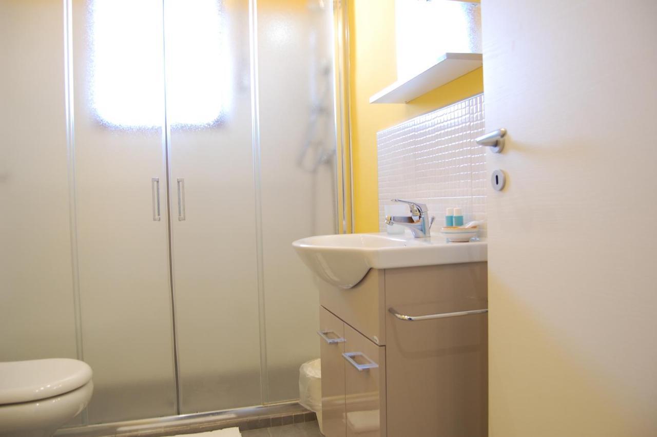 La Reginella Apartment Sorrento Bagian luar foto